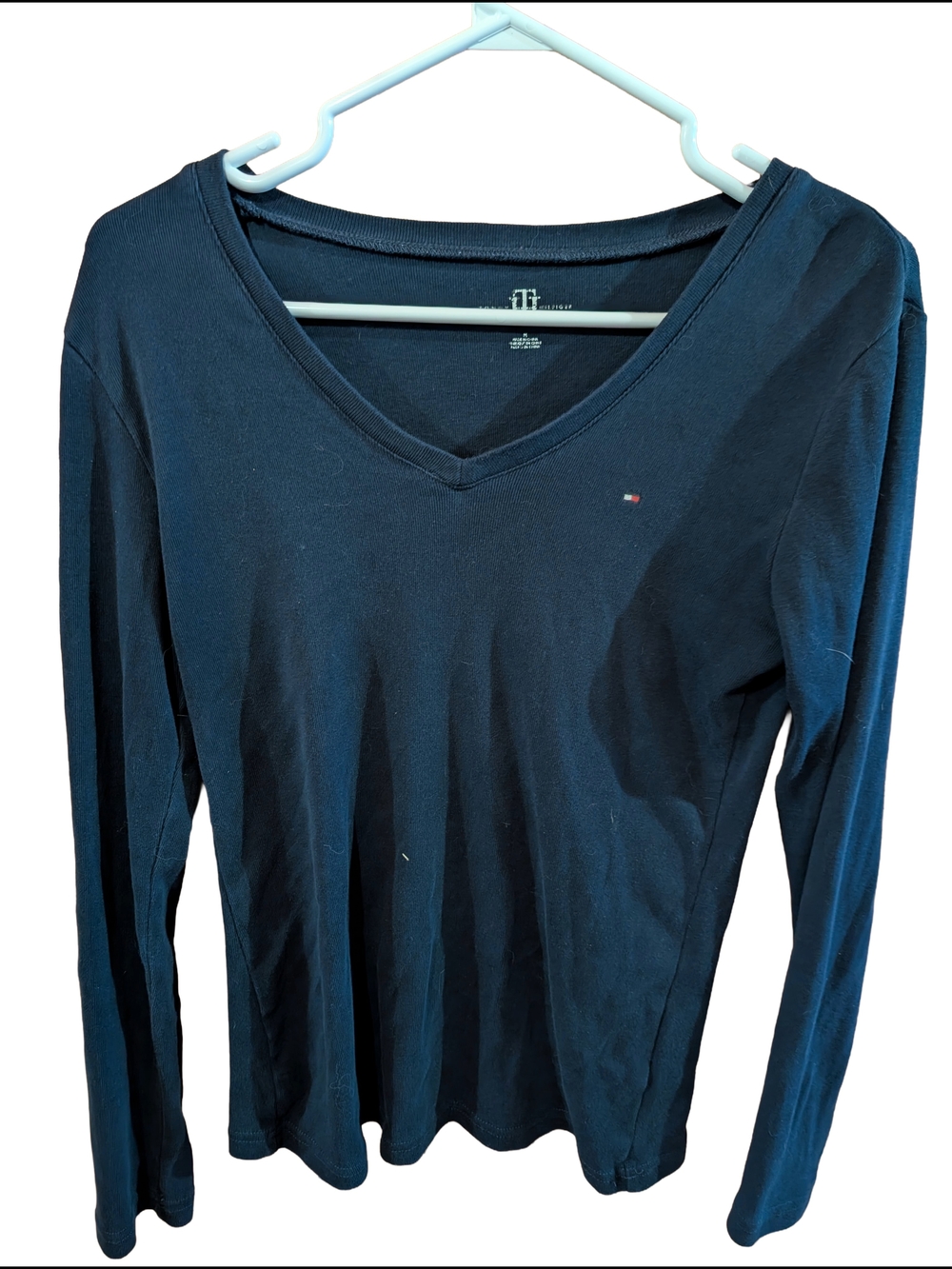 Tommy Hilfiger Women's Navy V-Neck Long Sleeve Top